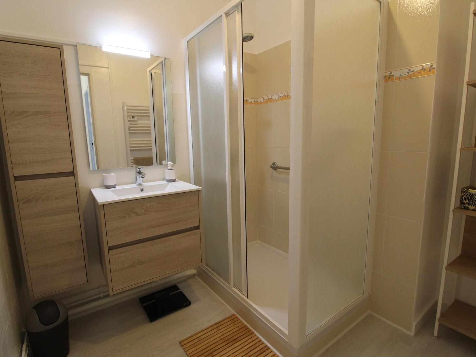 Apartamento Collioure: Superbe T3 Avec Terrasse, Face A La Et Parking - Fr-1-309-376