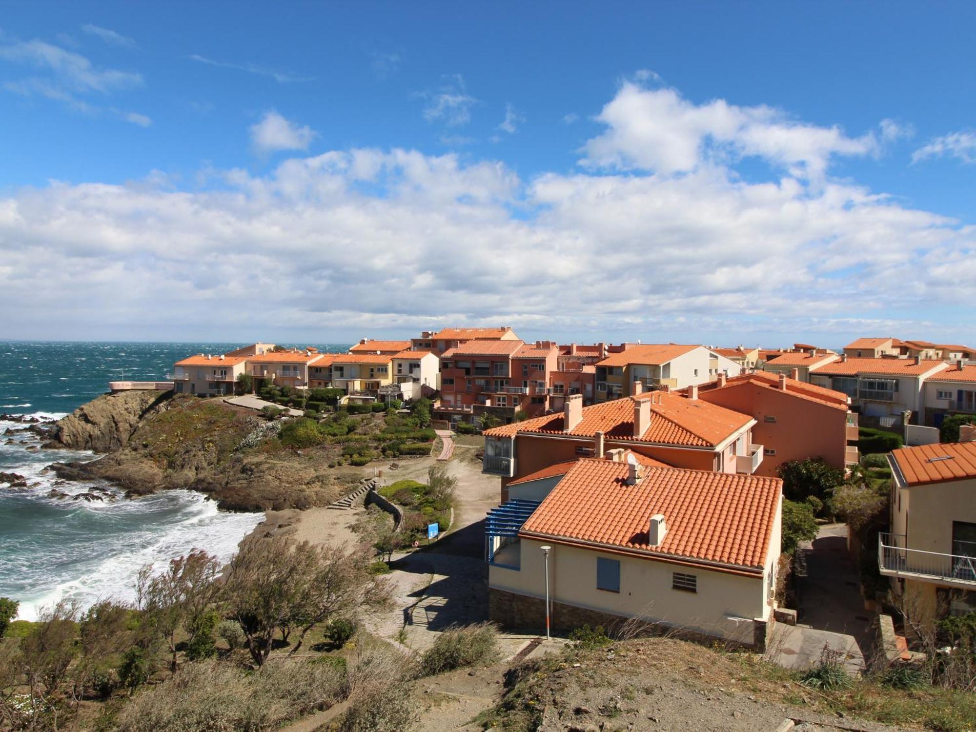 Apartment Collioure: Superbe T3 Avec Terrasse, Face A La Et Parking - Fr-1-309-376 Collioure